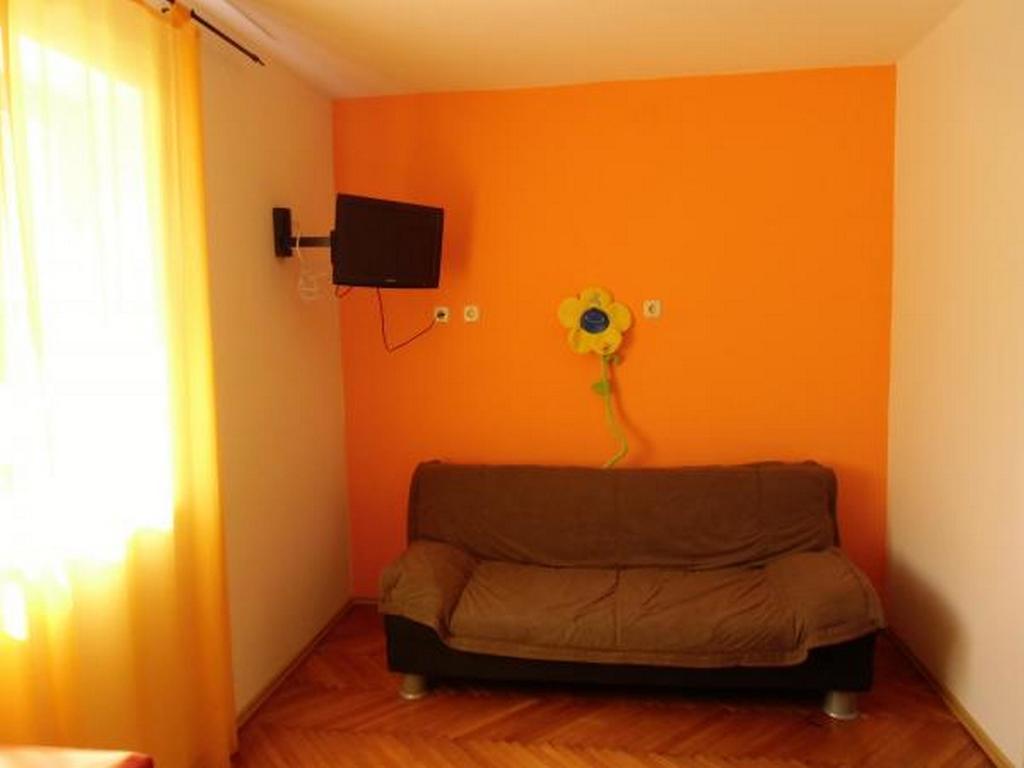 Studios Ana Mari Komiža Værelse billede